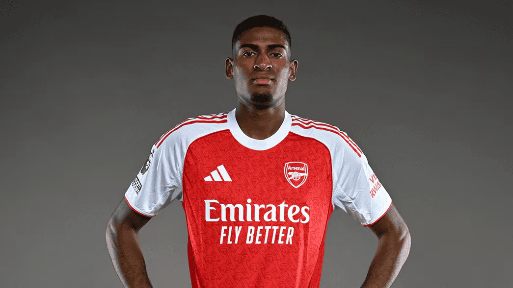Berta’s boy Mosquera arrives, whilst Dec gets us pumped – Suburban Gooners